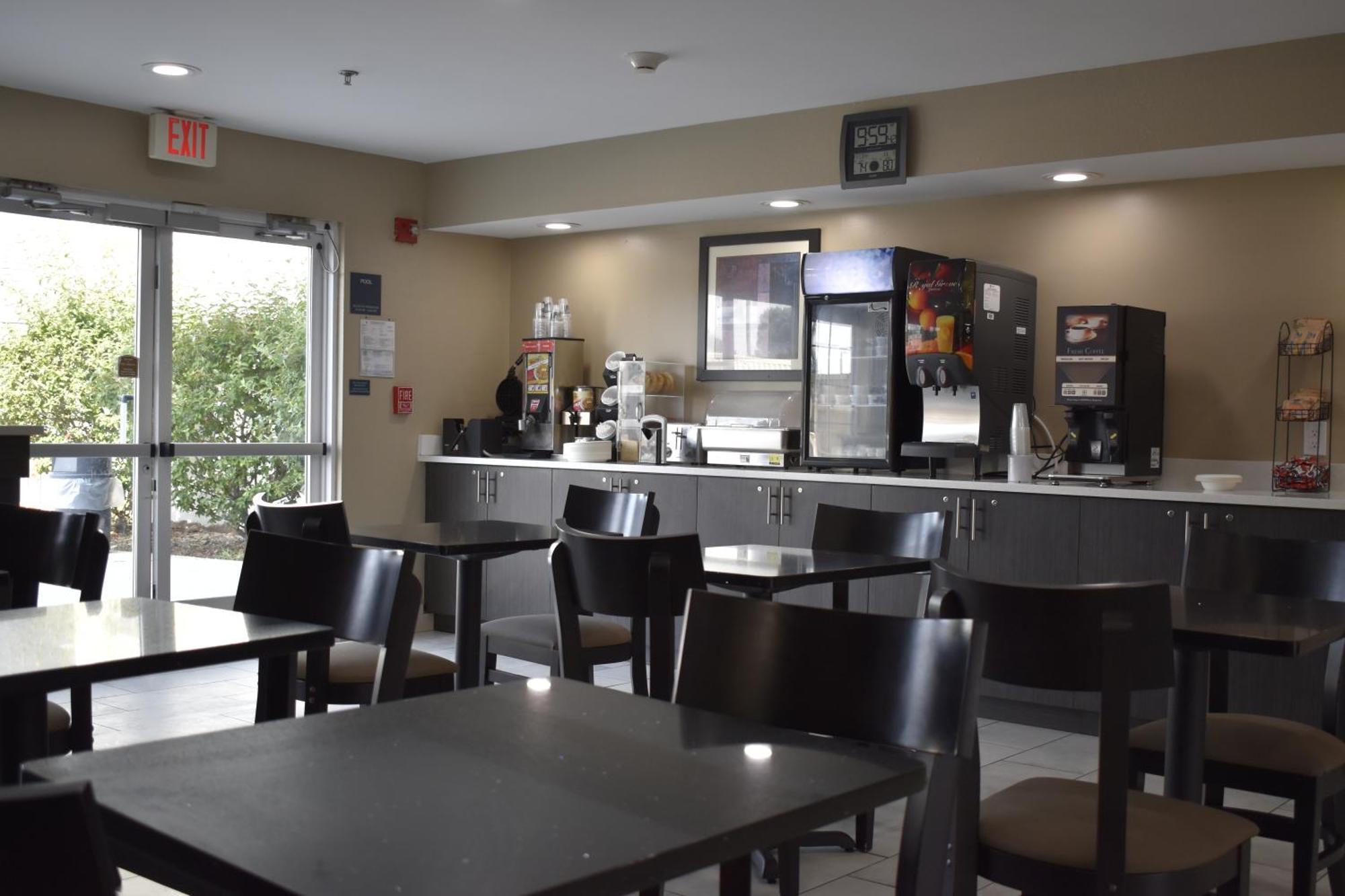 Mainstay Suites Knoxville Airport Alcoa Zewnętrze zdjęcie