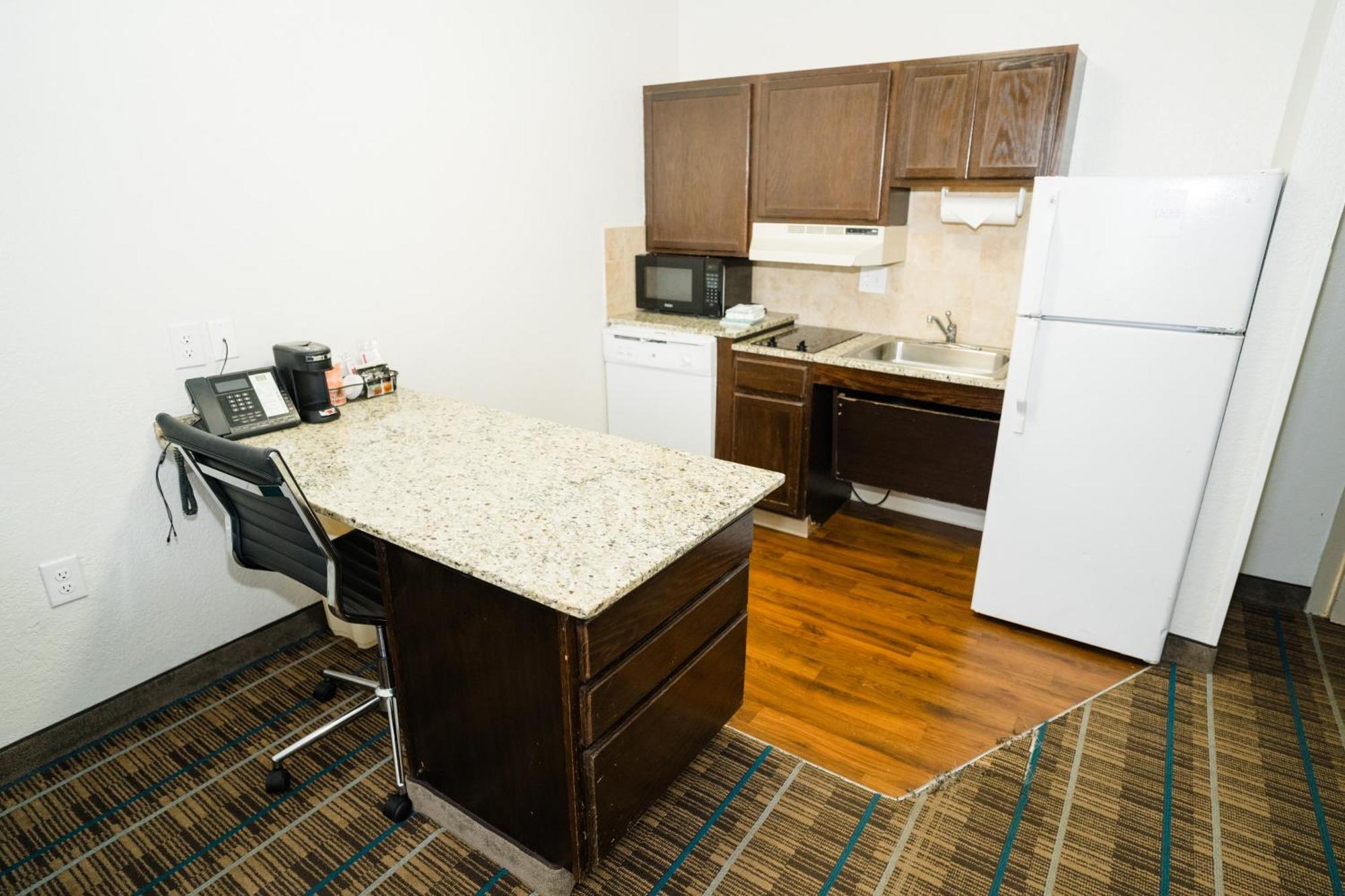 Mainstay Suites Knoxville Airport Alcoa Zewnętrze zdjęcie