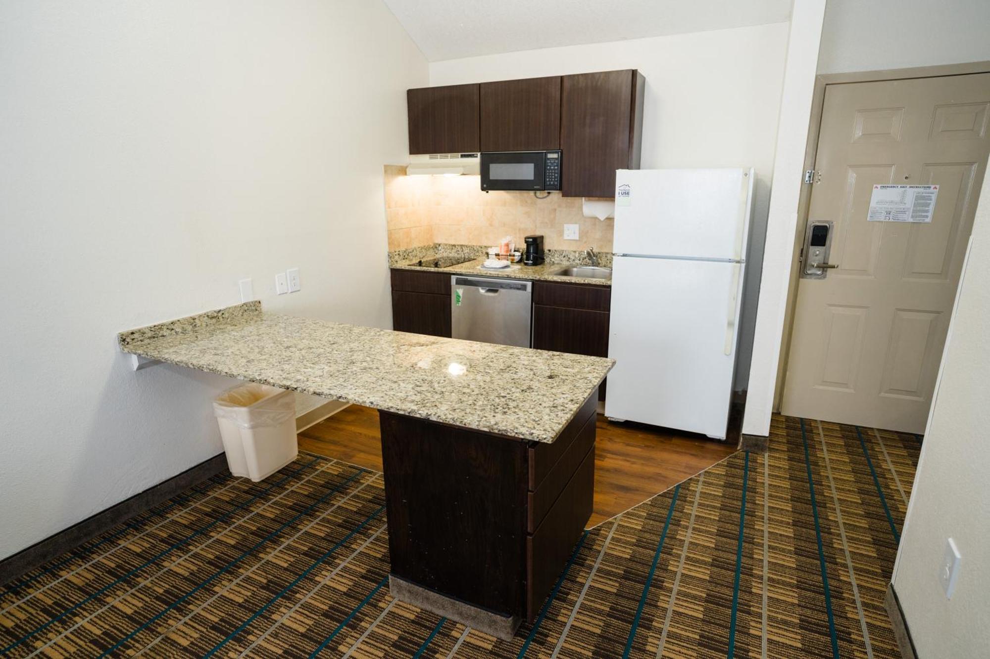 Mainstay Suites Knoxville Airport Alcoa Zewnętrze zdjęcie