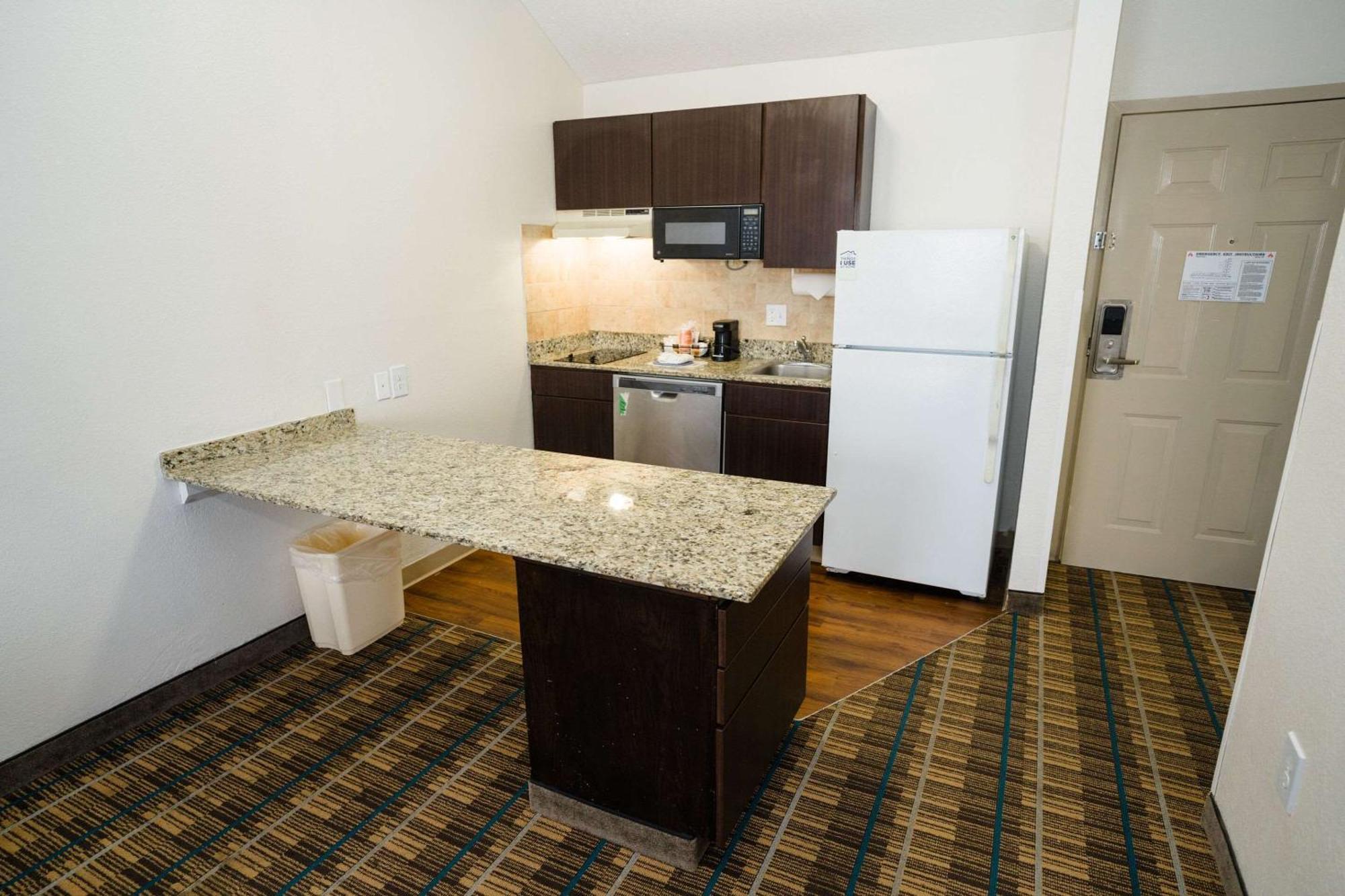 Mainstay Suites Knoxville Airport Alcoa Zewnętrze zdjęcie